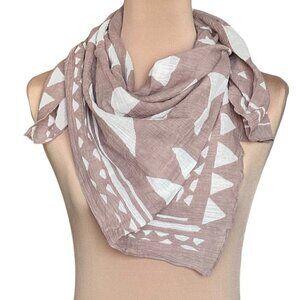 New Persaman New York Square Scarf White Tan Crinkle Cotton Geometric Print